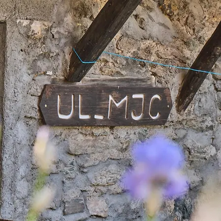 De L'ulmjc De Grenoble * La Morte